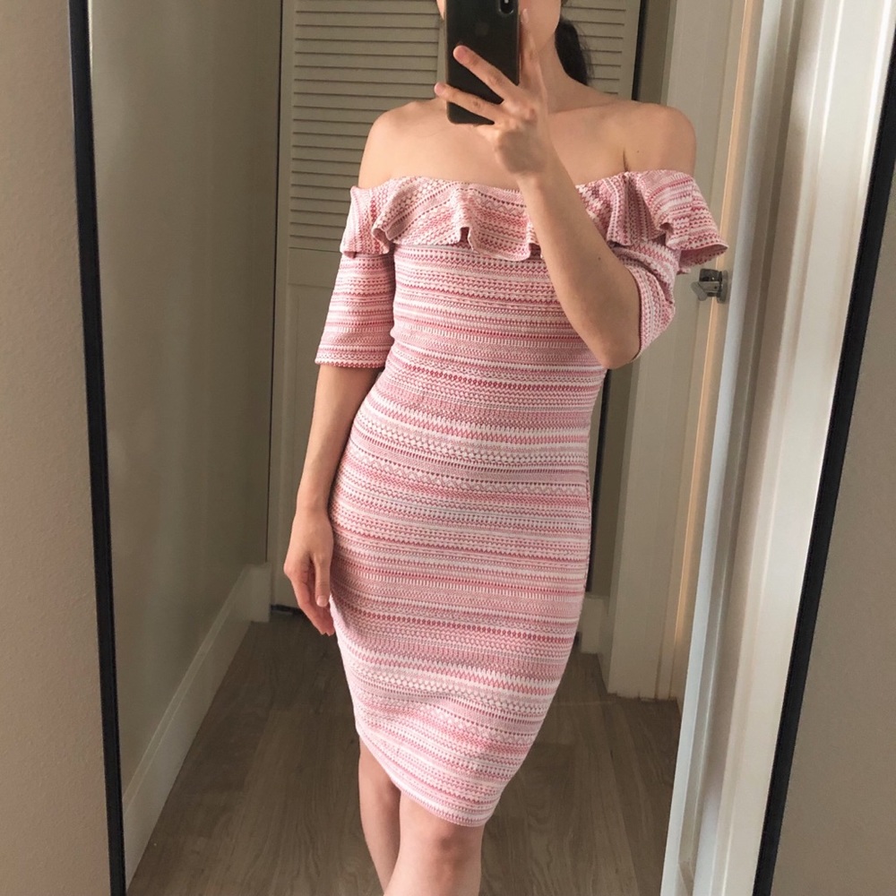 NEW AMANDA UPRICHARD Sia Bodycon Dress Pink L